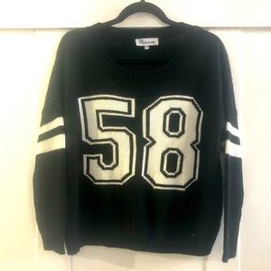 Bluecrush sporty knit sweater! Small